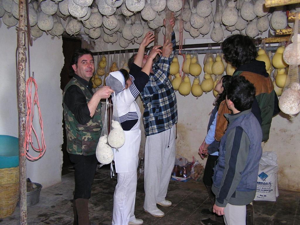 Monte SantʼAngelo Hotel Menta E Rosmarino מראה חיצוני תמונה